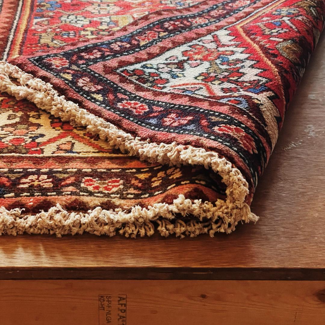 155×82〜90 アフガニスタン バルーチ族 手織りヴィンテージラグ 花と鳥