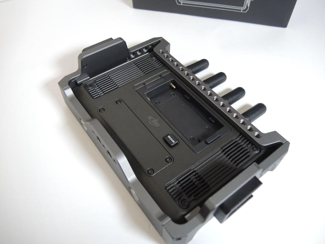 DJI Transmission 高輝度遠隔モニター フィールドモニター