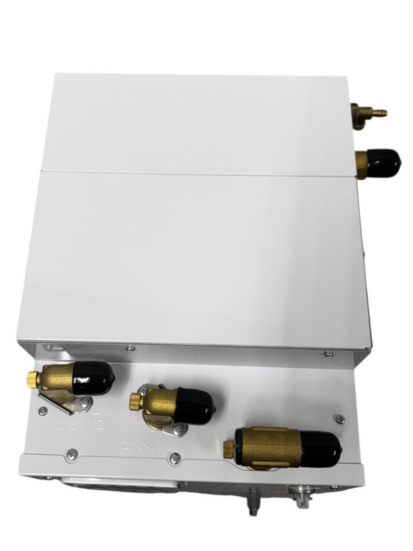 中古美品TOTO REKB12A22 小型電気給湯器 12L単相200v