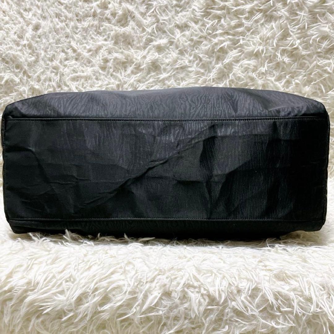 バレンシアガ ヴィンテージ BBロゴ ボストンバッグ 型押しハンドル ブラック