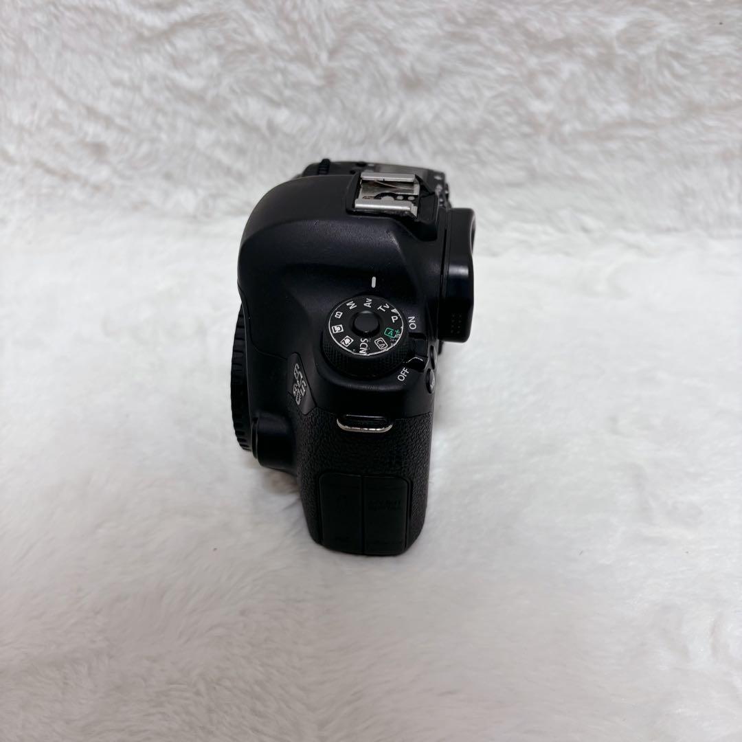 【希少】Canon EOS 6D ボディ
