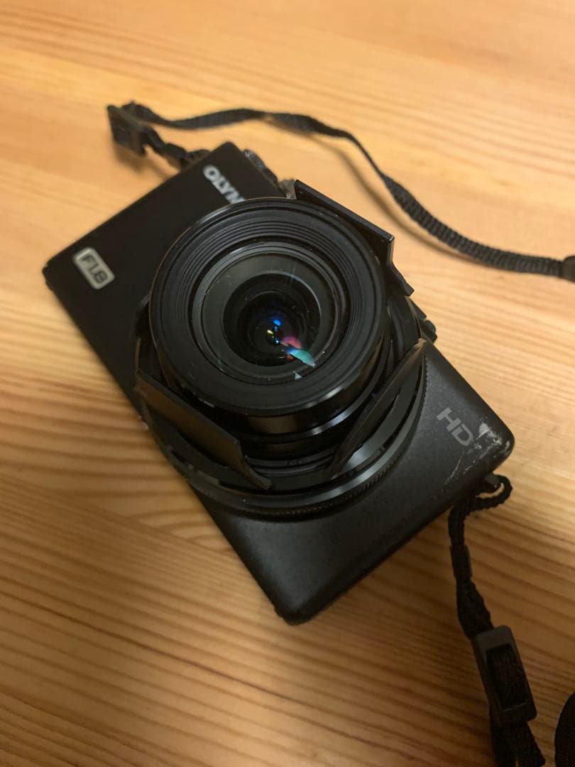 Olympus XZ-1コンパクトデジタルカメラ