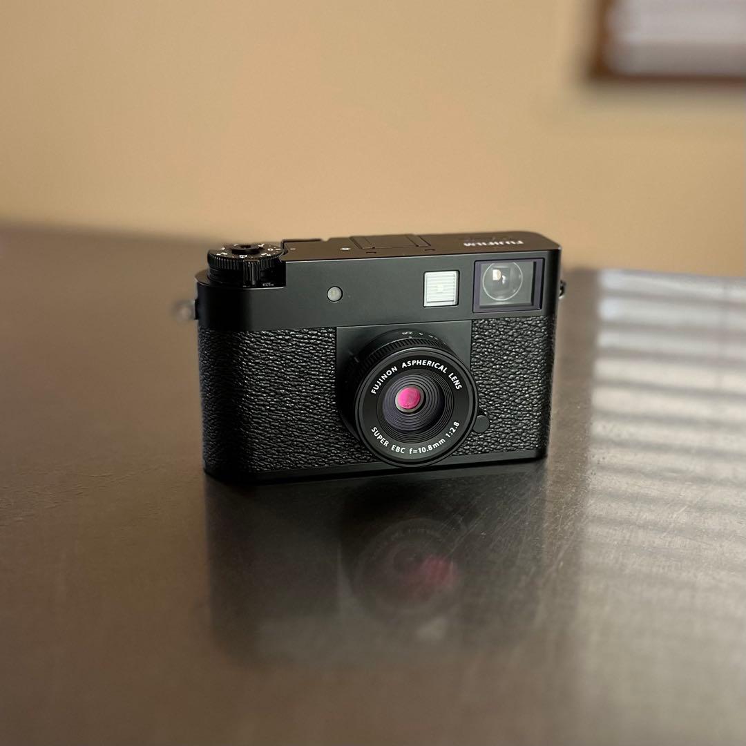 【美品】FUJIFILM X half Black X-HF1-B