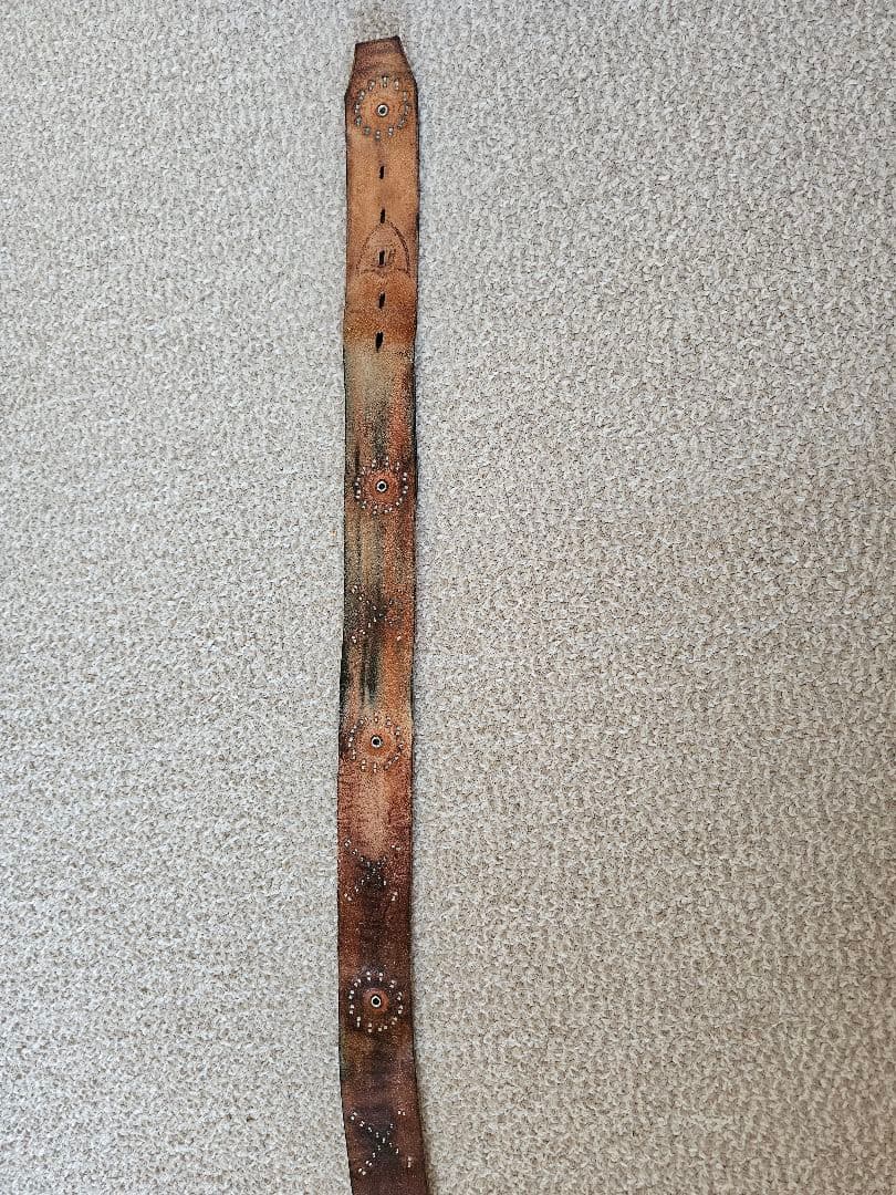 HTC スタッズベルト 赤 34 HOLLYWOOD TRADING CO