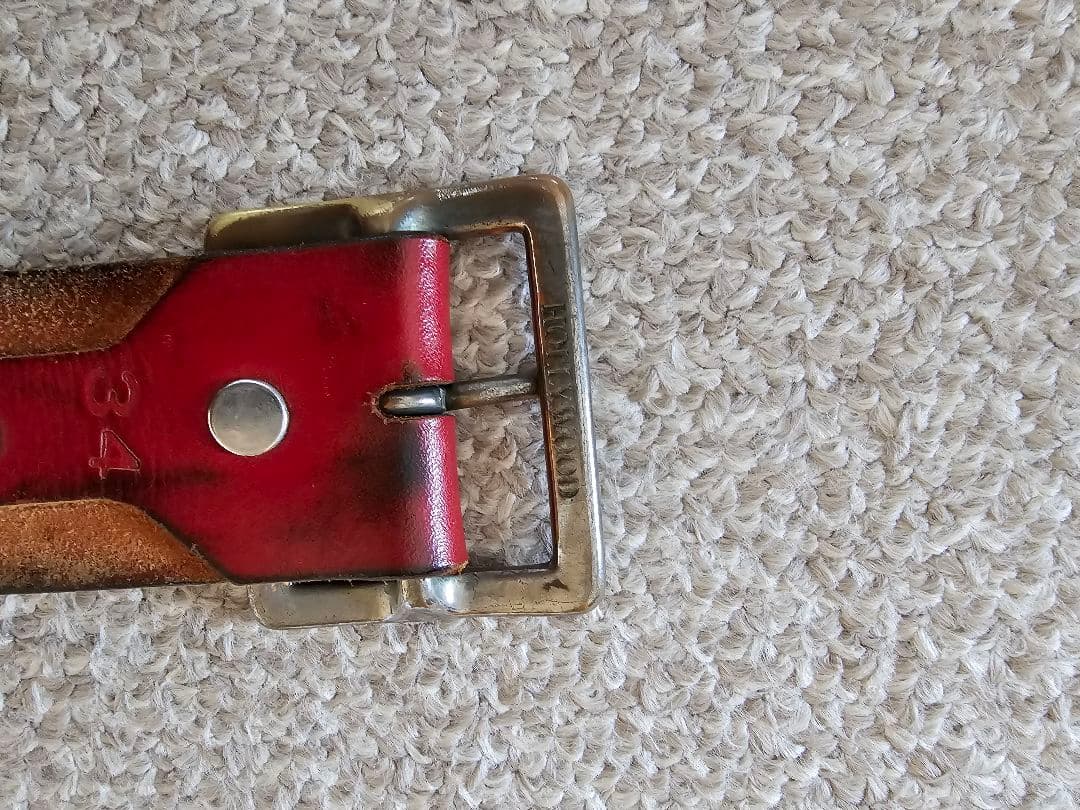 HTC スタッズベルト 赤 34 HOLLYWOOD TRADING CO