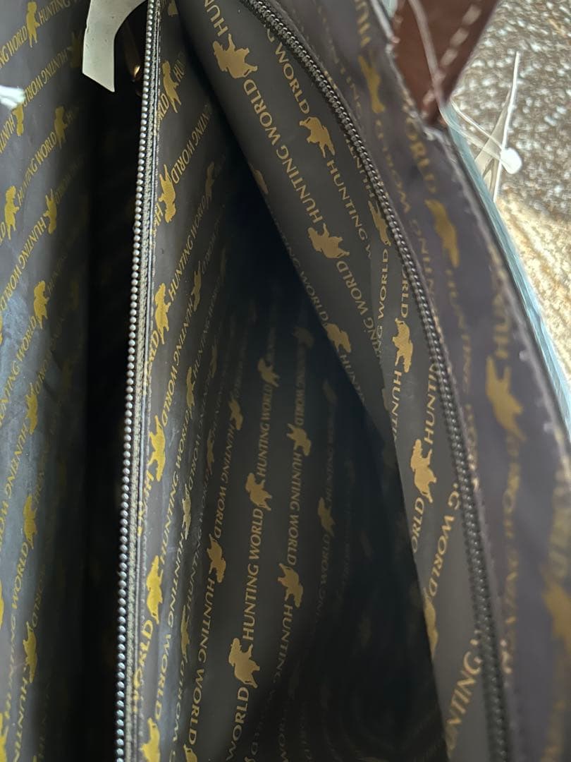 【新品】HUNTING WORLD トートバッグ タグ・保証カード付 カーキ