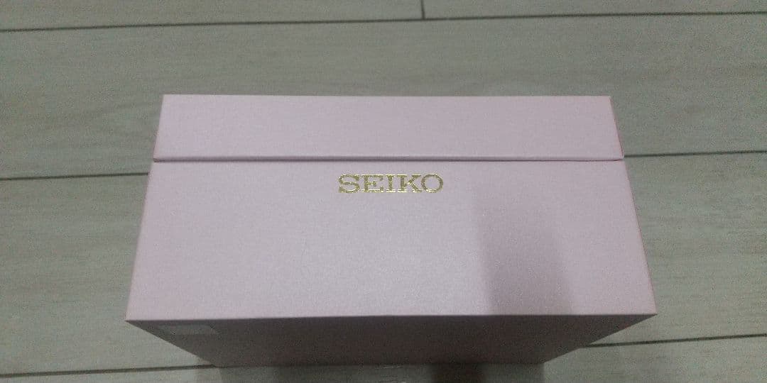 ハローキティ 新幹線ウォッチ