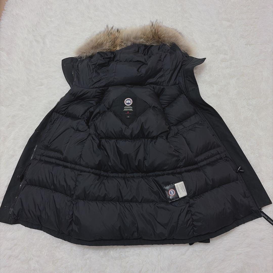 良品 カナダグース シャーロットパーカー ブラック ダウンジャケット 831