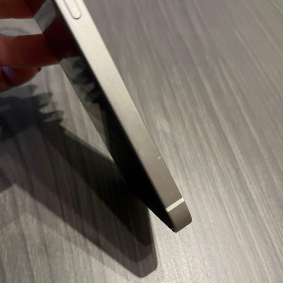 iPhone12 mini ホワイト