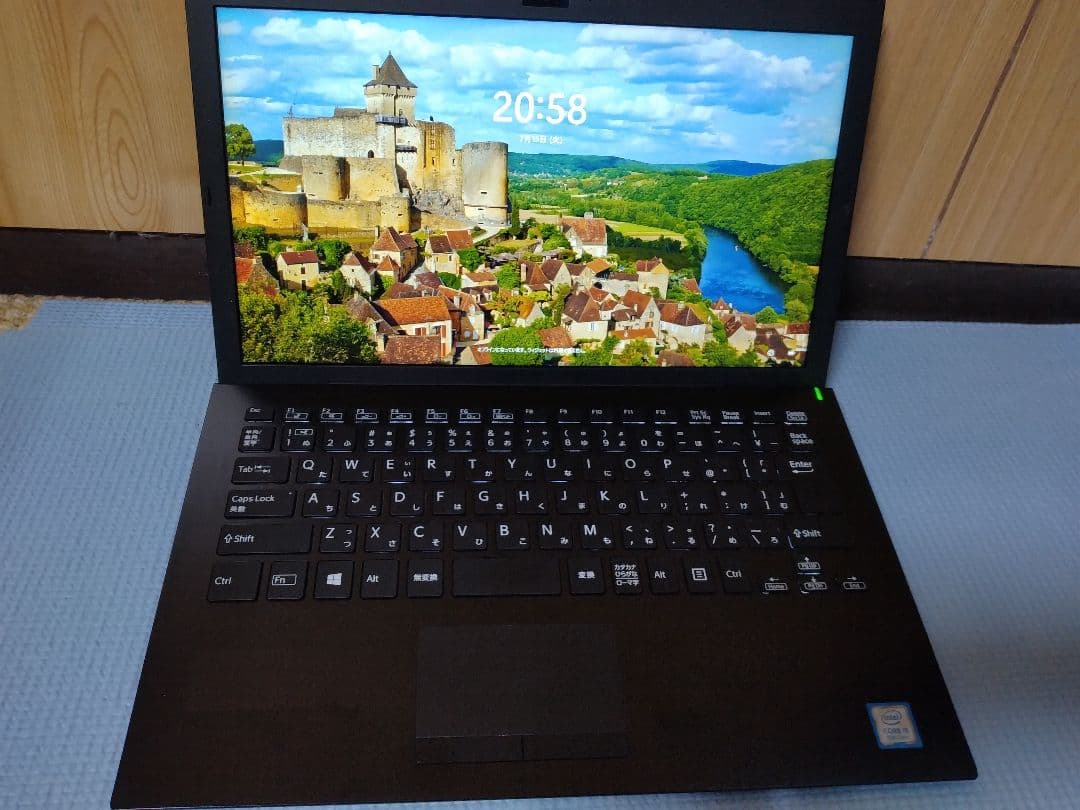 軽量薄型☆ VAIO VJPG11C12N i5-8250　8GB SSD256