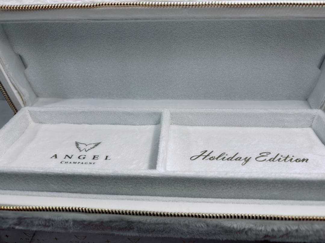 エンジェルシャンパン ホリデーシーズン限定 空箱 ホワイト×ゴールド