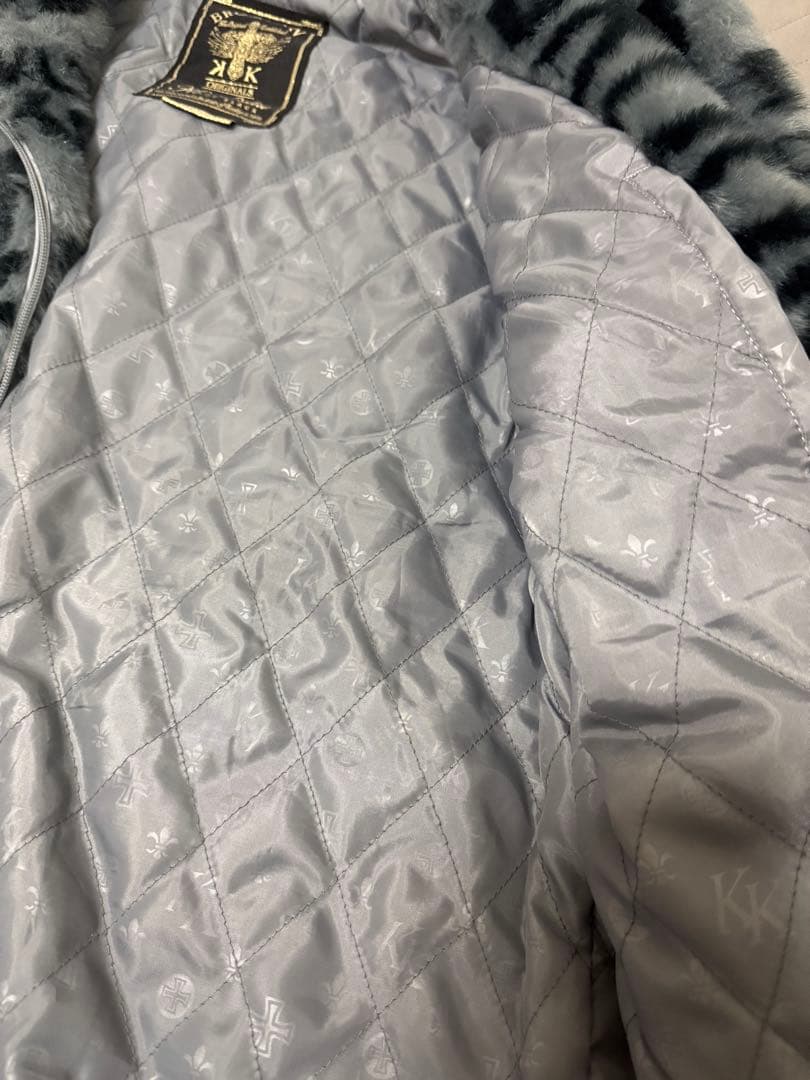 Karl Kani 総柄 ロゴ刺繍 ファーコート ボア L シルバーグレー