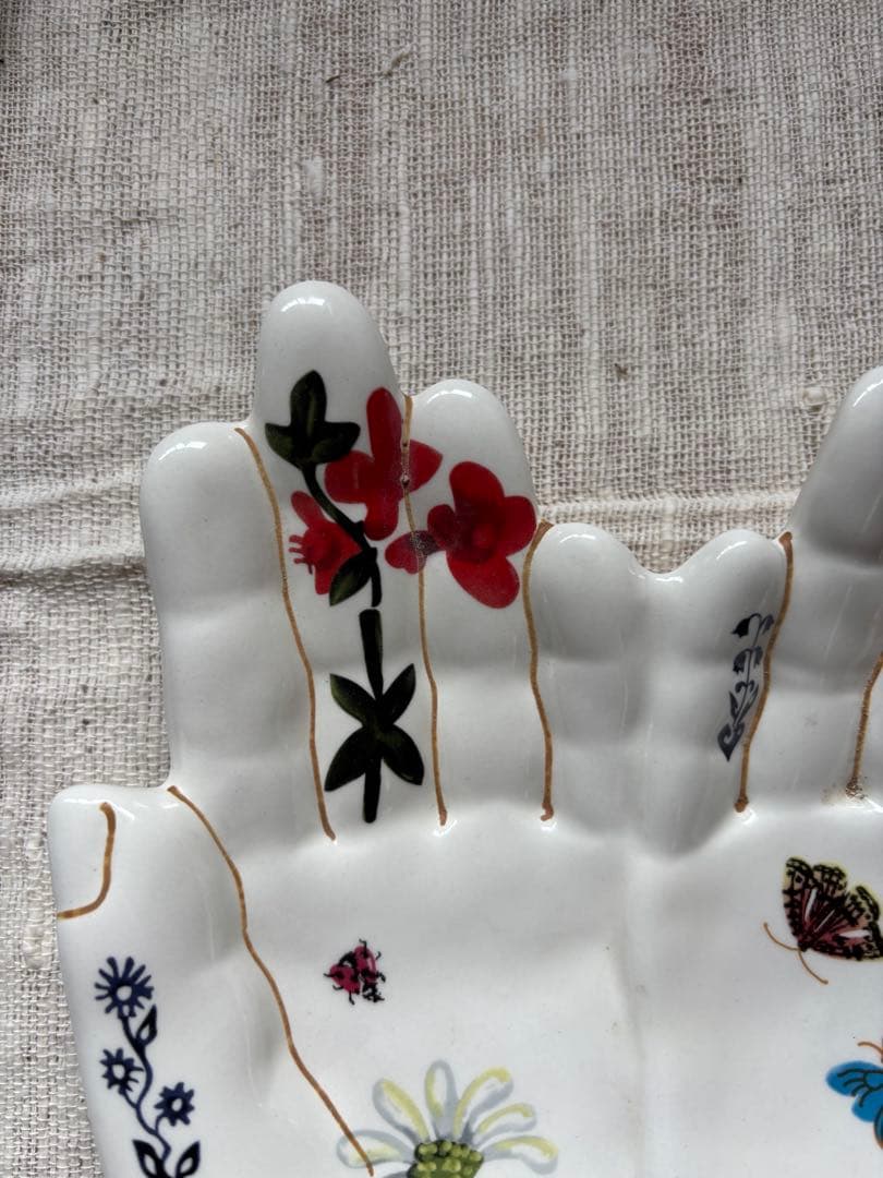 手の形 陶磁器トレイ 花柄