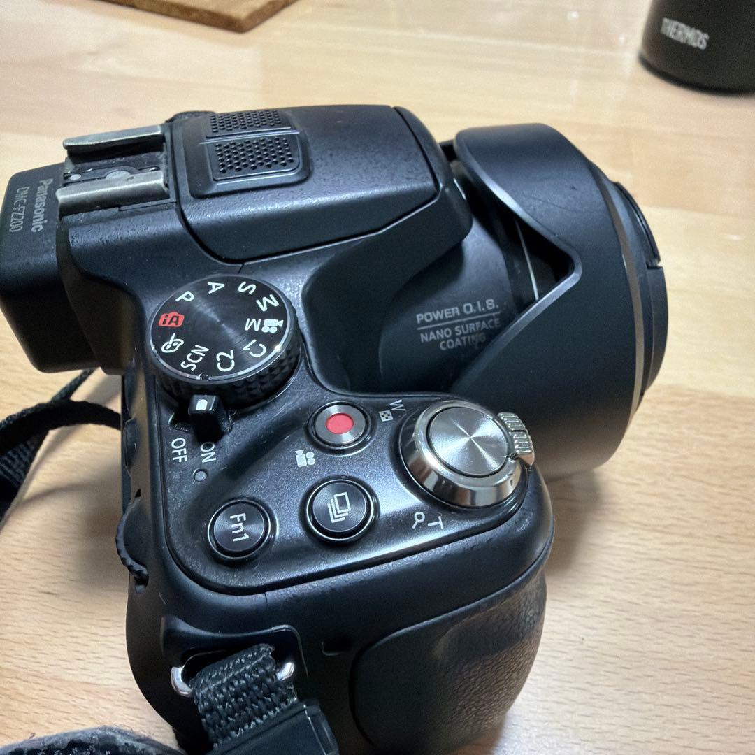 Panasonic LUMIX DMC-FZ200 本体 F2.8通し動作確認済