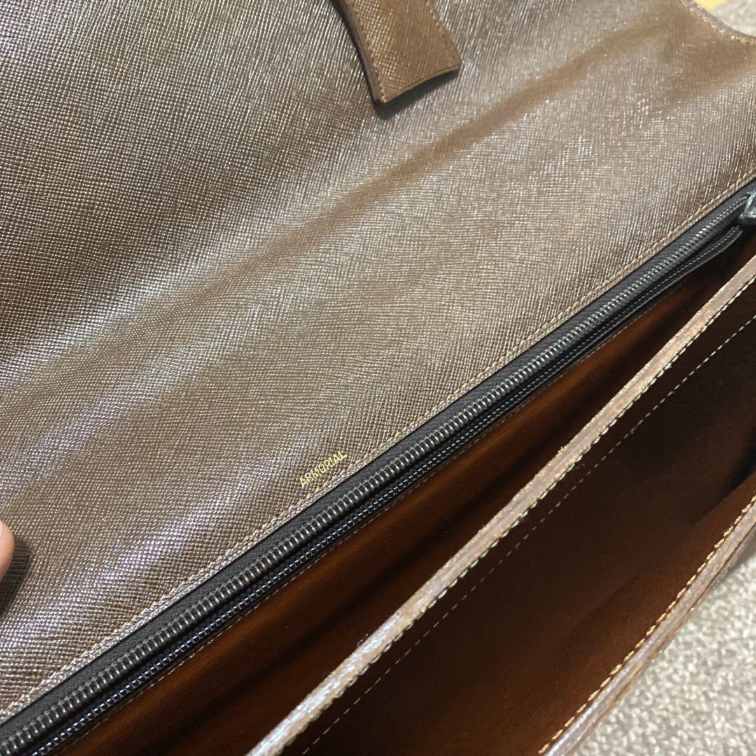 【早い者勝ち】Valextra型　レザー ブリーフケース