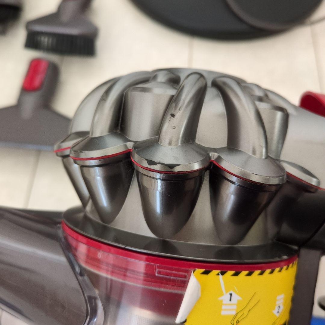 匿名発送☆ダイソン　スティッククリーナー　V8スリム　クリーナースタンド