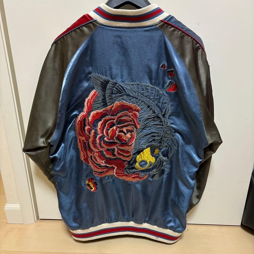 Dieselスカジャン リバーシブル　赤青 バイカラー 刺繍　カーキ　サイズL