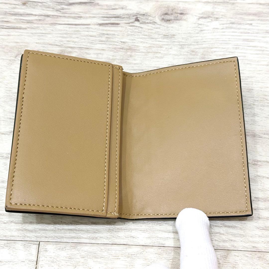 美品 現行 ボッテガヴェネタ ビジネスカードケース イントレチャート ブラウン