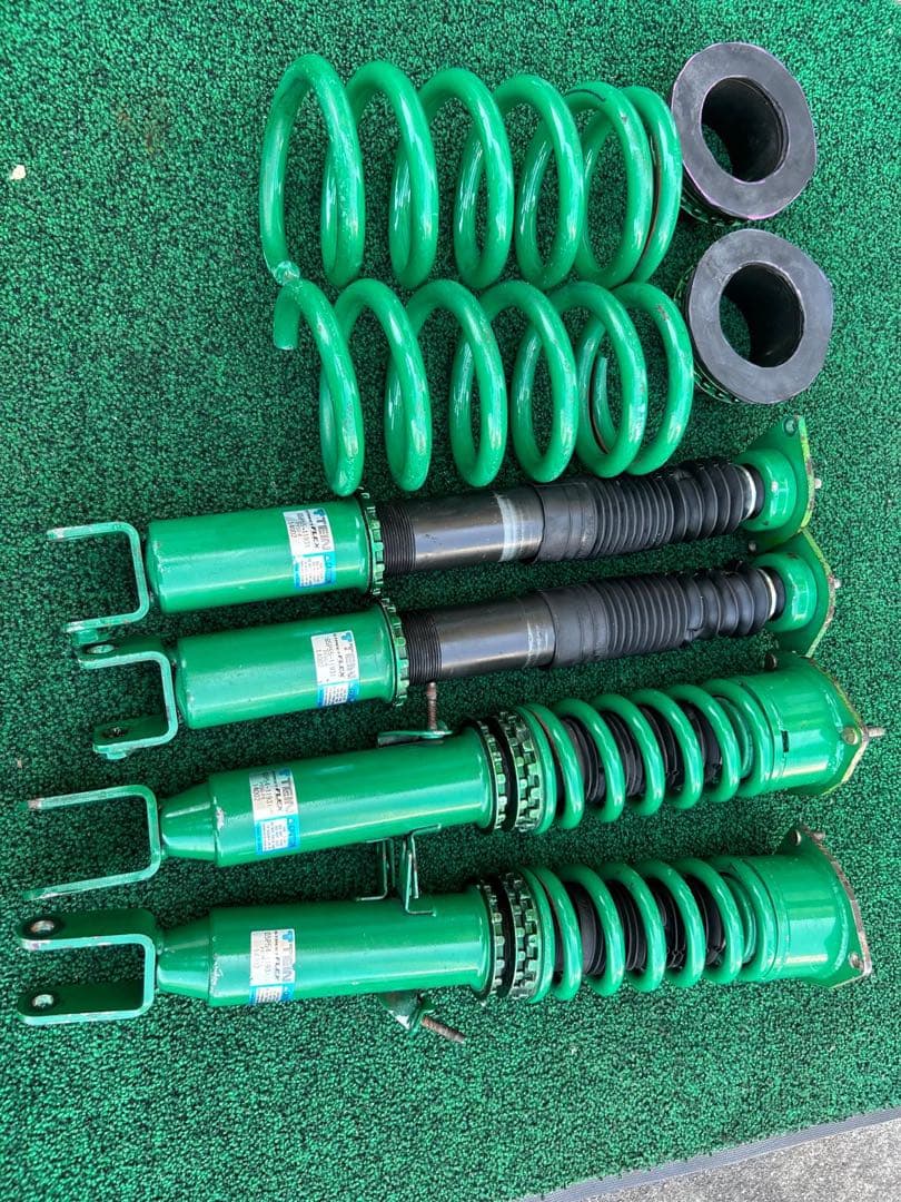TEIN STREET FLEX サスペンションキット　50フーガz 33等