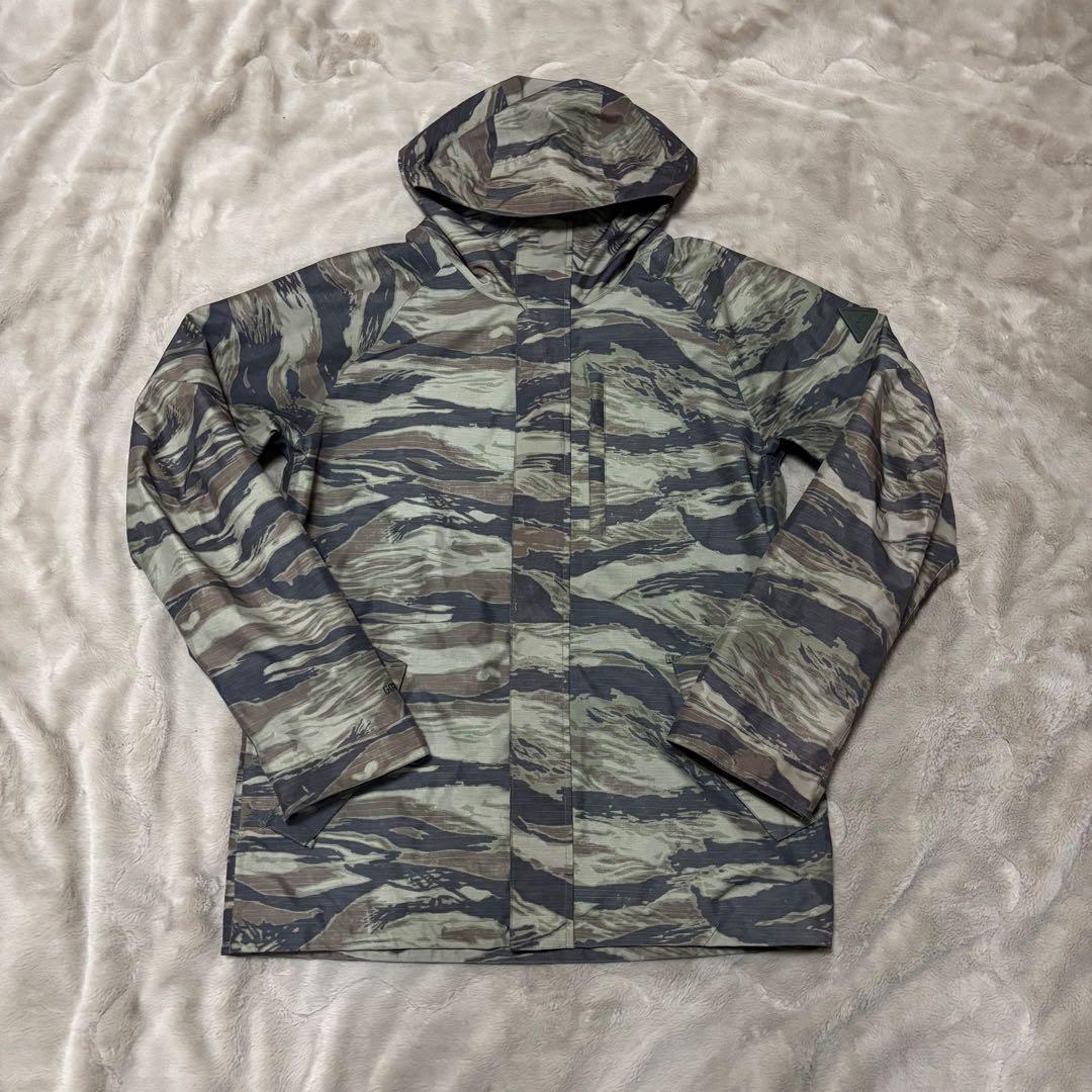 【美品】Burton GORE-TEX Radial Shell Jacket