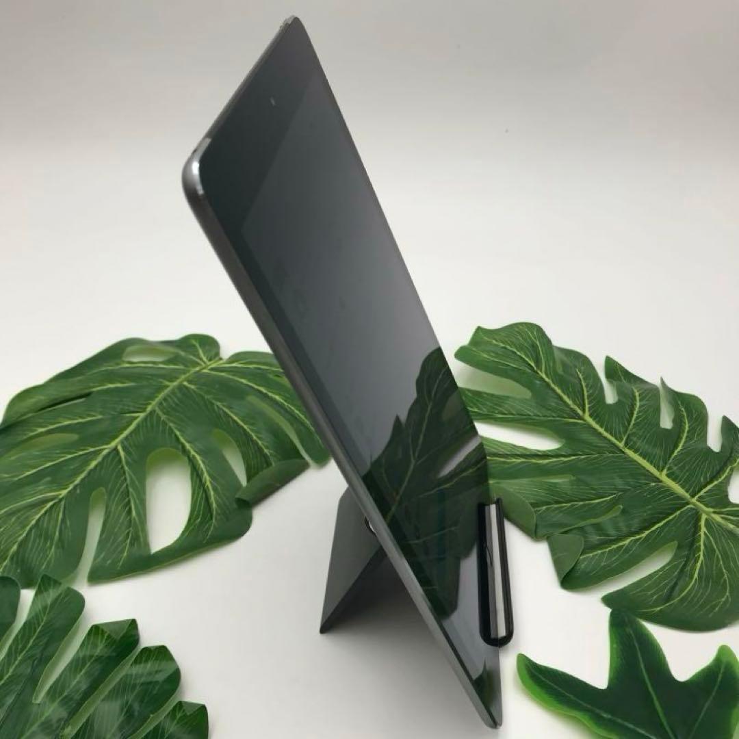 iPad Air2 A1567 16GB キャリアKDDI