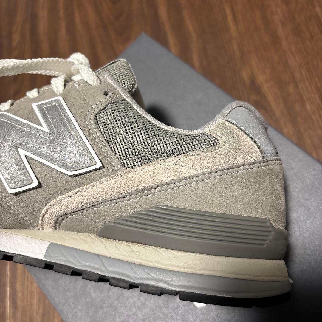 New Balance 996 グレー スニーカー GORE-TEX