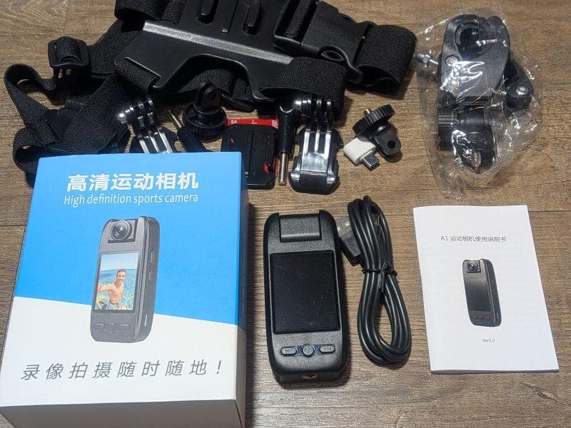 アクションカメラ『Luminono』レンズが180°回転＆2K&48MP高解像度