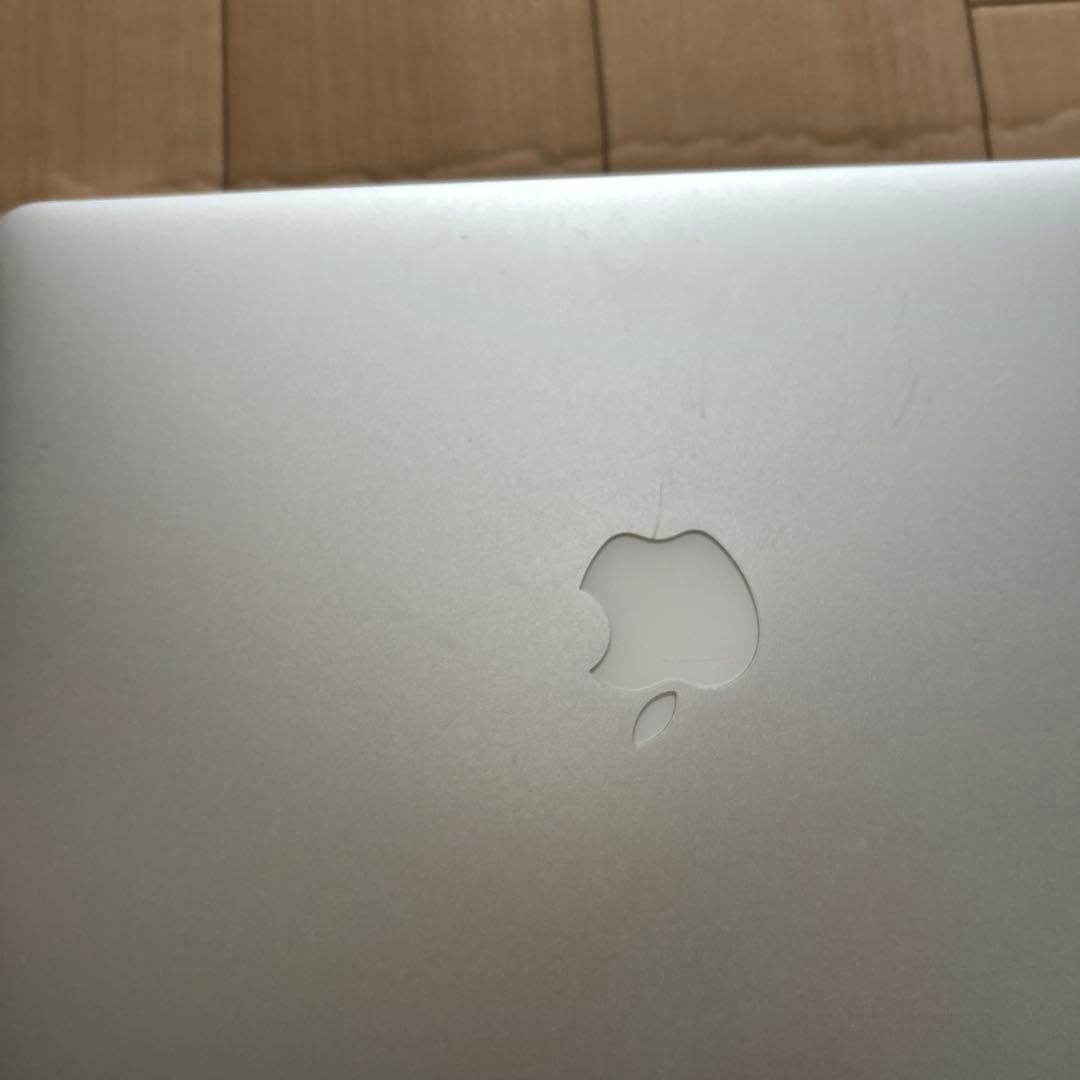 【美品】Apple MacBook Air 2017 シルバー13インチ