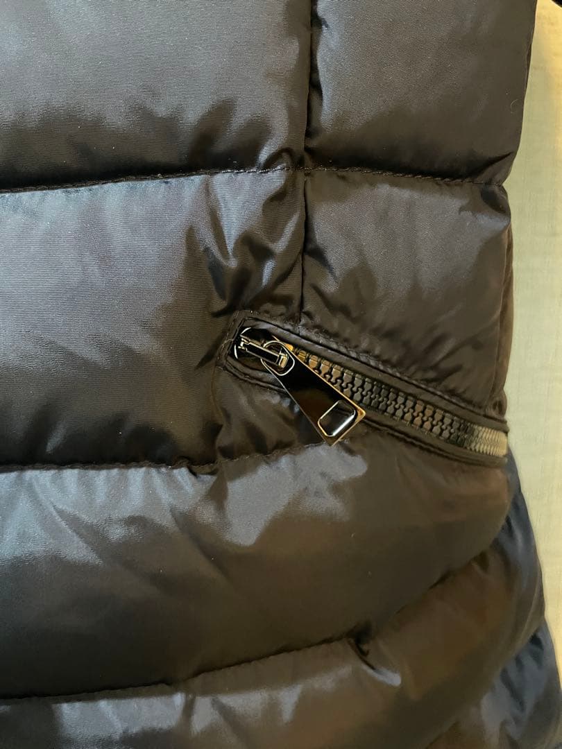 ぴ*き様 モンクレール　ネイビー フード付き ダウンジャケット