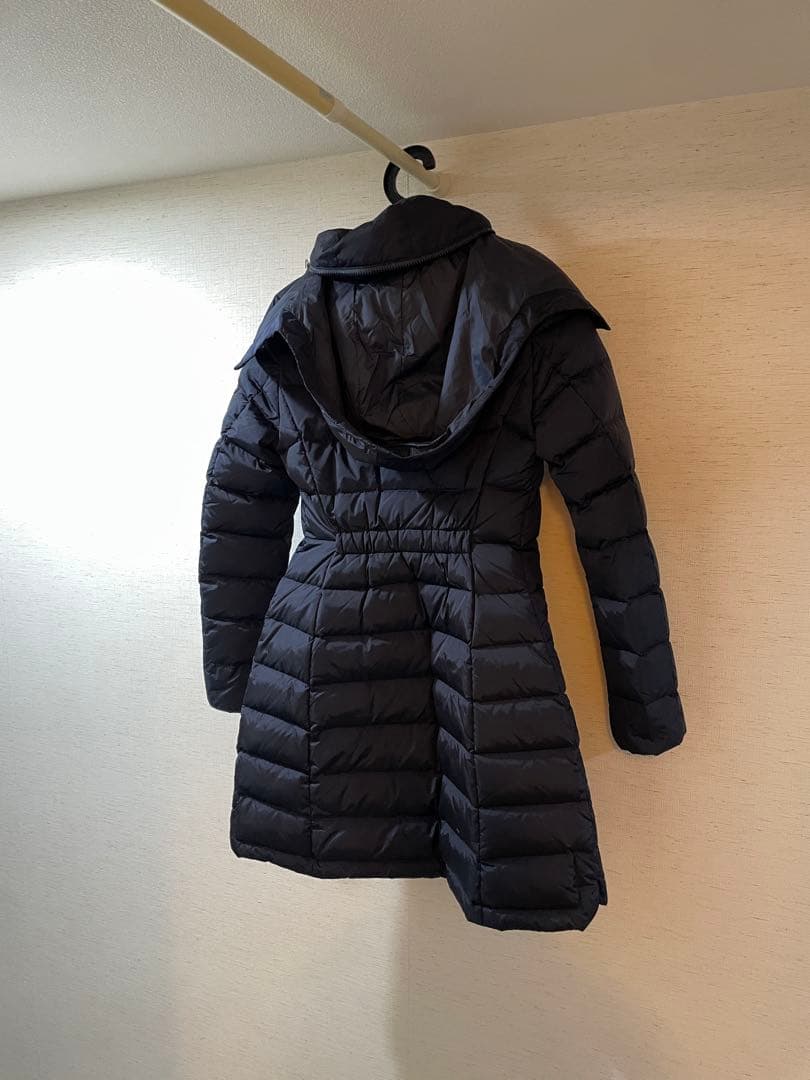 ぴ*き様 モンクレール　ネイビー フード付き ダウンジャケット