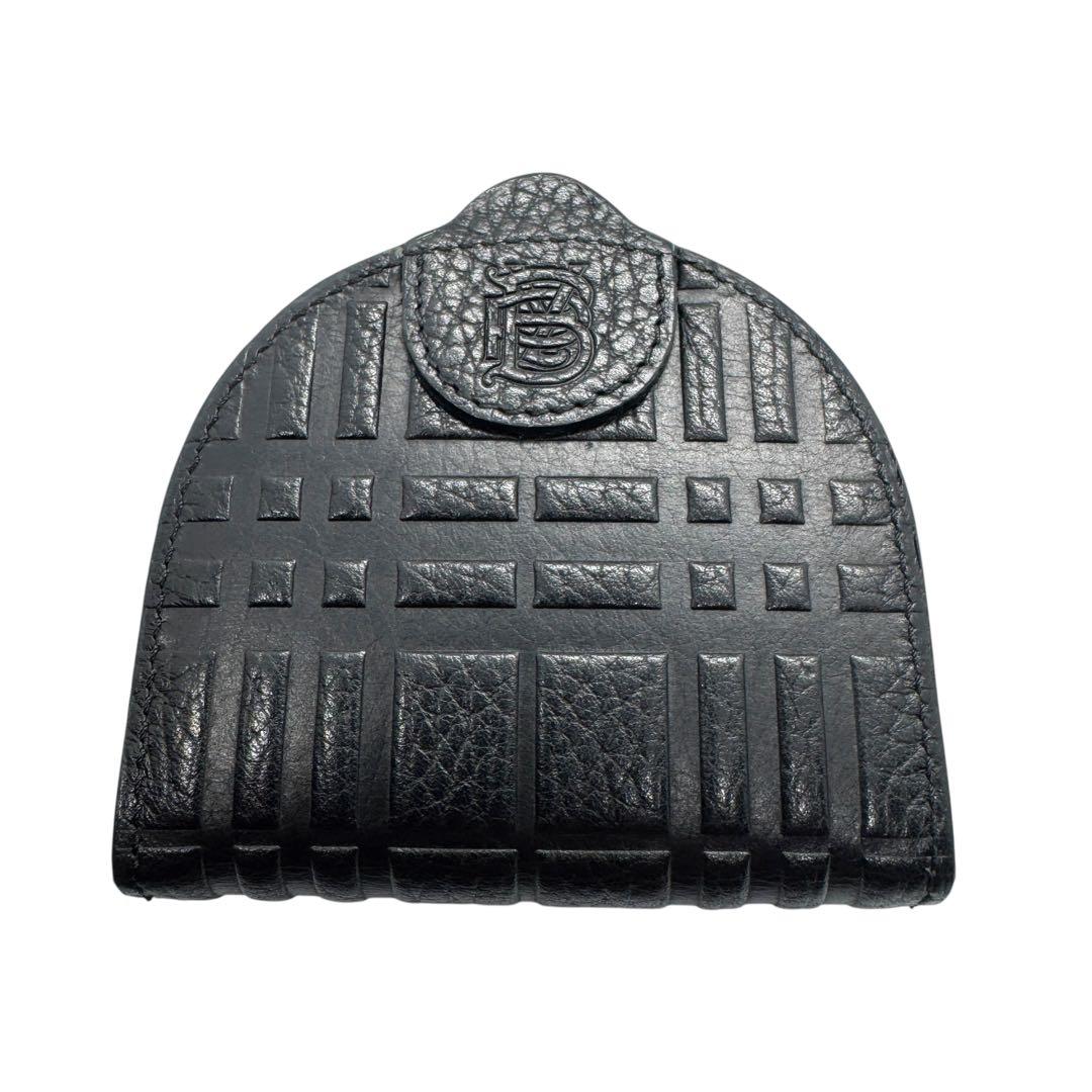 未使用 バーバリー エンボスチェック レザー ケース やユニセックス