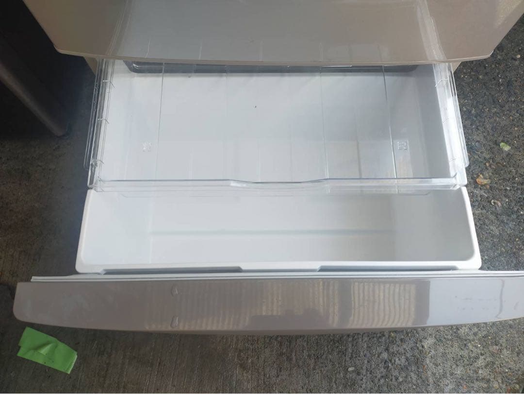 HITACHI ❗️美品❗️冷蔵庫 R-F51MG 2020年