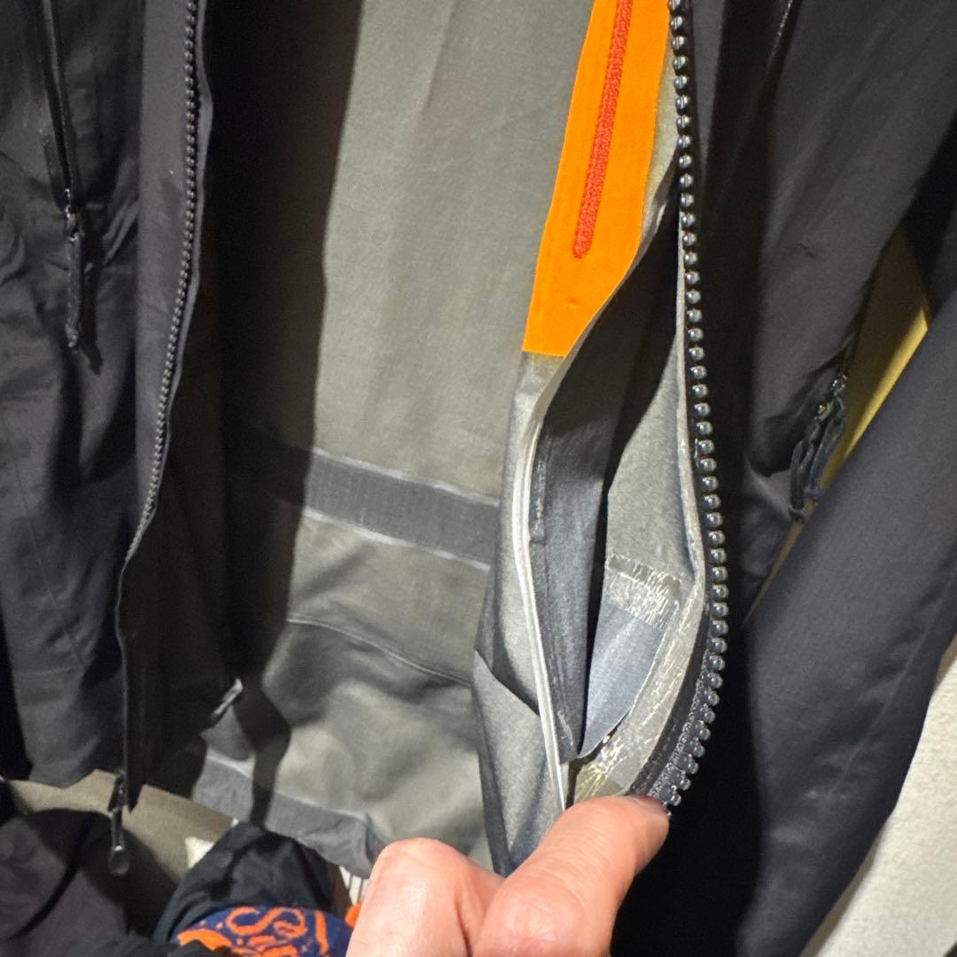 【訳アリ】ARC'TERYX アークテリクス　カナダ製　ベータar ヴィンテージ