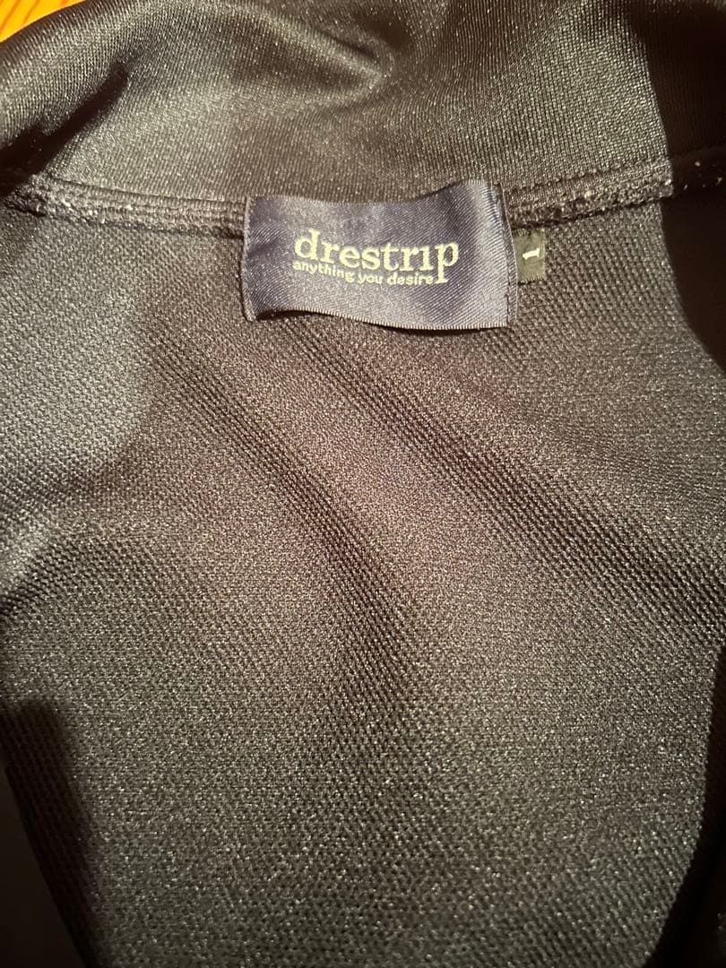 ドレストリップ　ブラック ジャージ