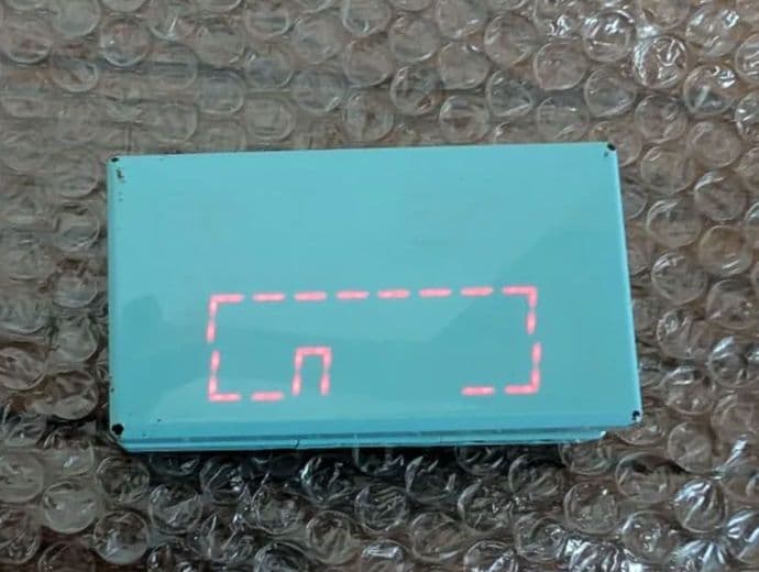 au neon　ミズイロ　W42T 本体　深澤直人　汎用充電器付き