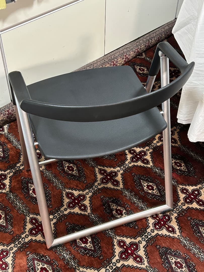 ほ*と様 01 中古 BRONX 1010フォールディングチェア 1脚