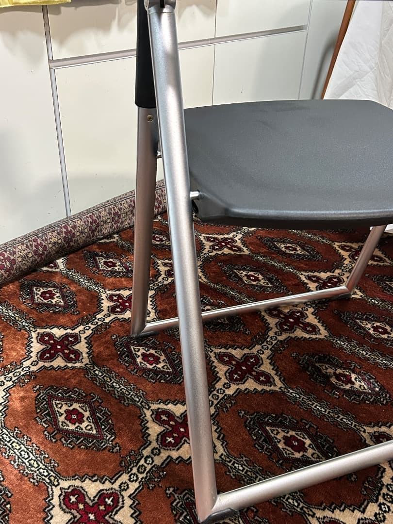 ほ*と様 01 中古 BRONX 1010フォールディングチェア 1脚