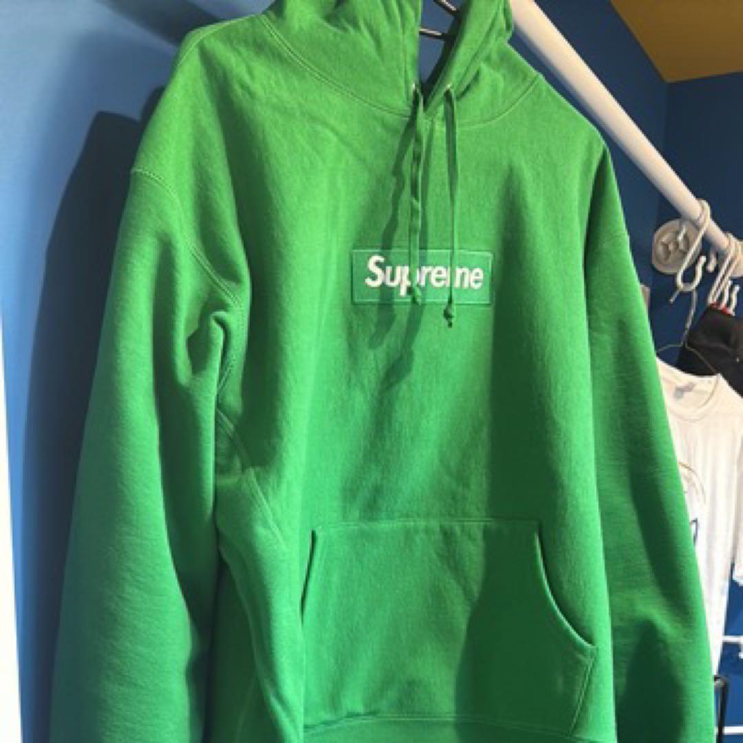 Supreme グリーン パーカー 2024年モデル