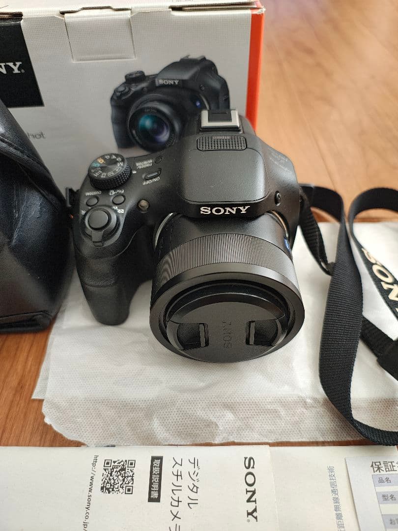 ほぼ新品　SONY Cyber−Shot DSC-HX400V　別売りケース付き