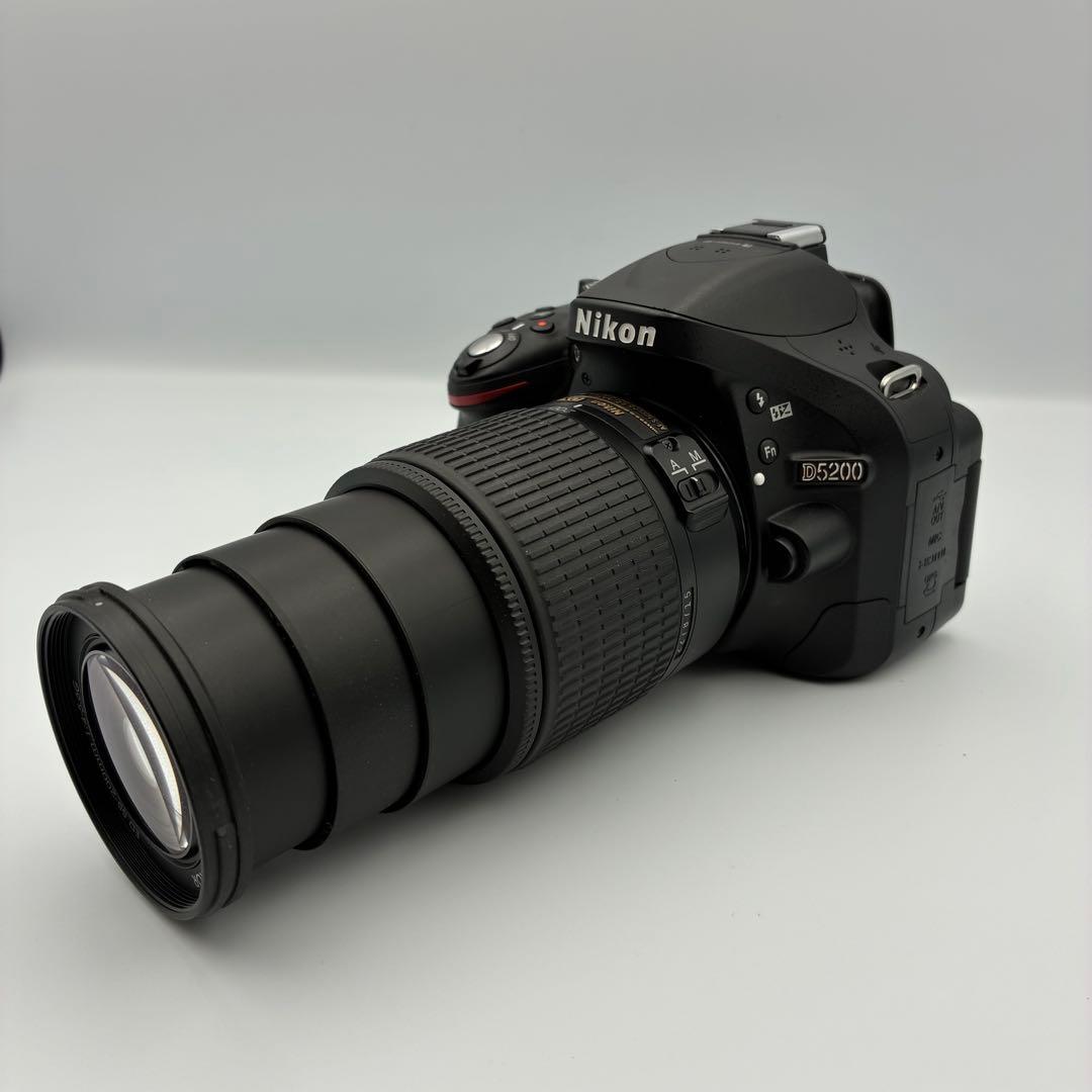 2410万画素 Nikon D5200 ダブルレンズ 自撮り 軽量 バリアングル
