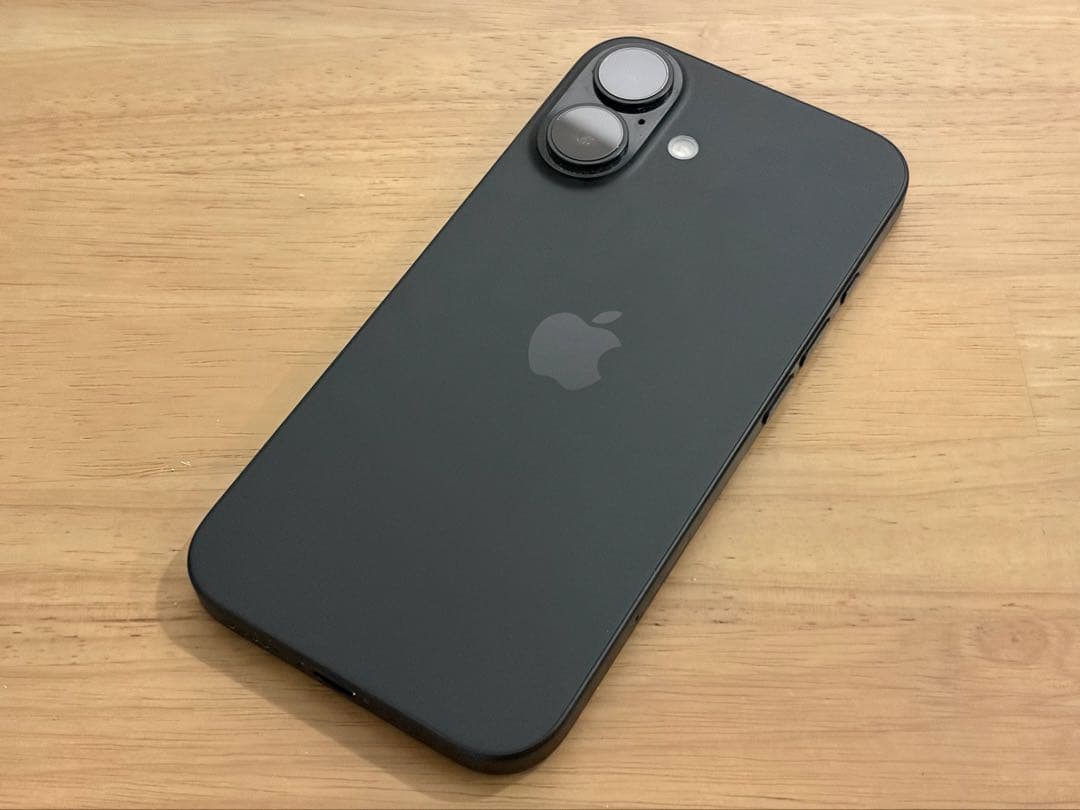 【超美品】iPhone 16 128GB バッテリー100 SIMフリー