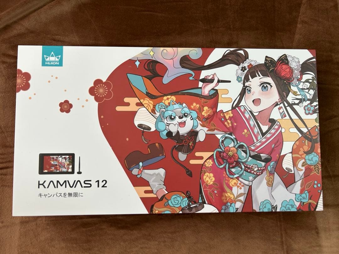 HUION 液タブ Kamvas 12 豪華版【未使用に近い・付属品完備】