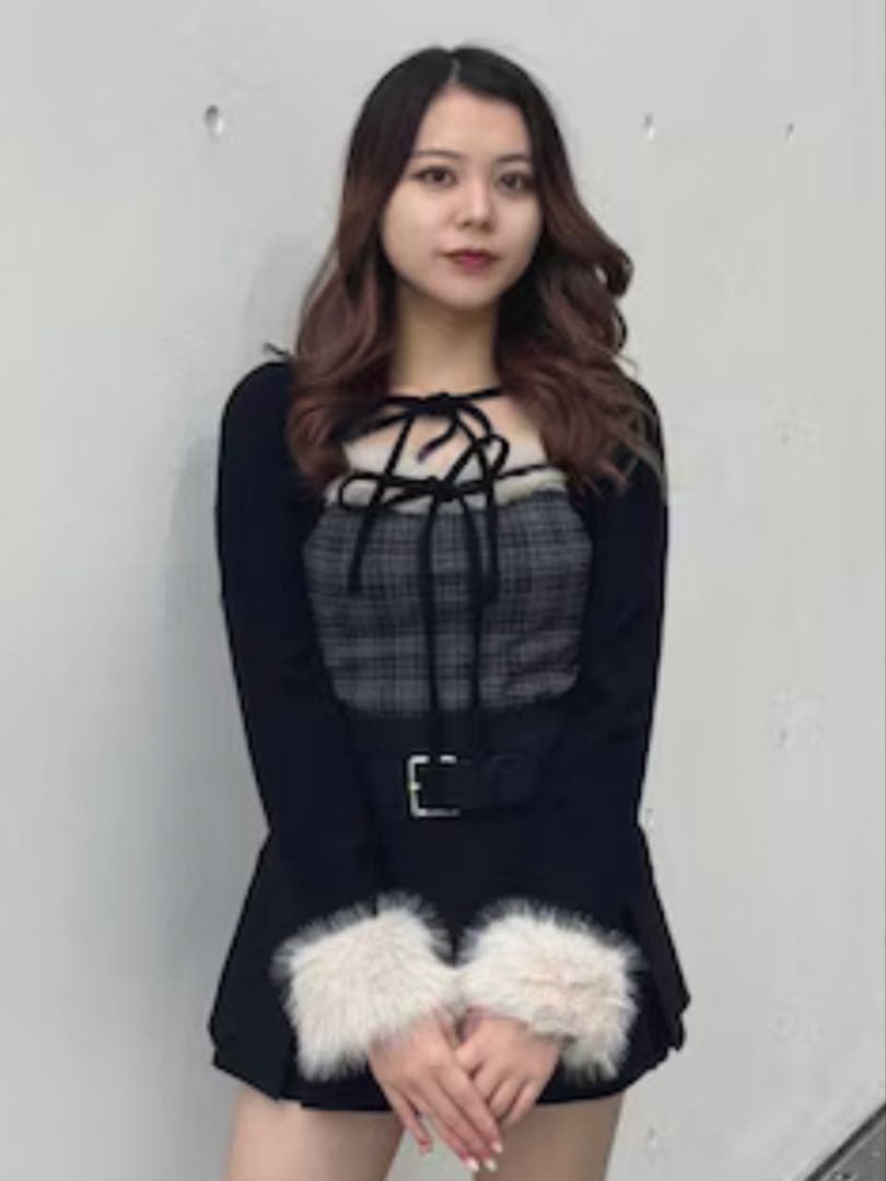 one wayファー付きボレロ風トップス　ブラックグレーチェック