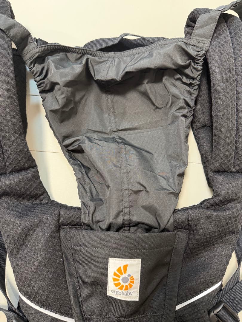ergobaby 抱っこ紐 ALTA アルタ ヒップシート ブラック