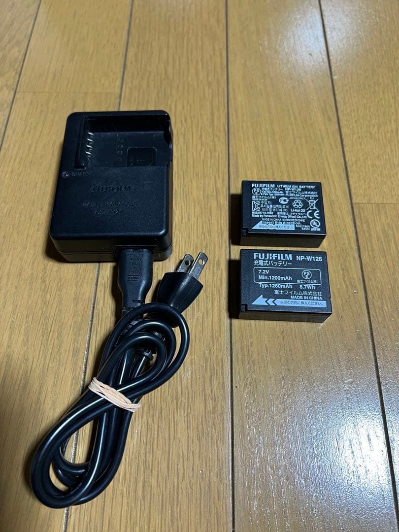 高松★送料無料★FUJIFILM X-T1 XF18-135mmキット