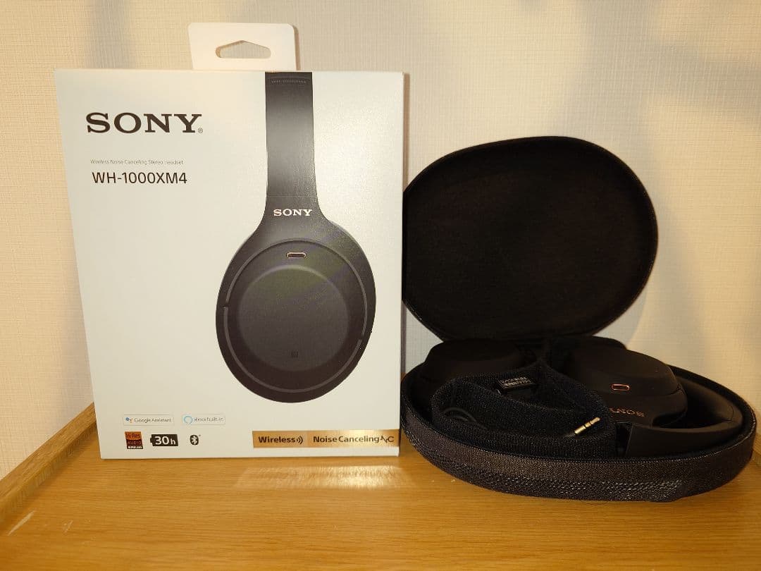 美品　SONY ワイヤレスヘッドホン　WH-1000XM4