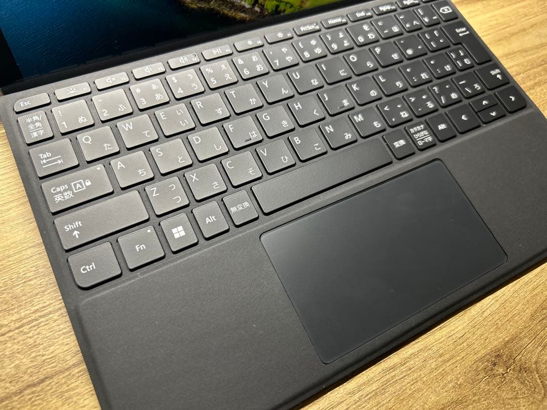 Microsoft Surface Go4 本体 + キーボード + ペン