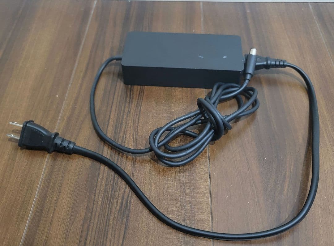 Microsoft Surface Pro4 12.3インチ 本体とキーボード