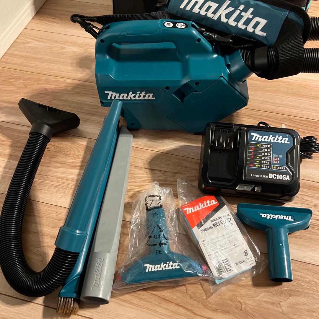 Makita CL121D スティッククリーナー 本体　バッテリー2個付き