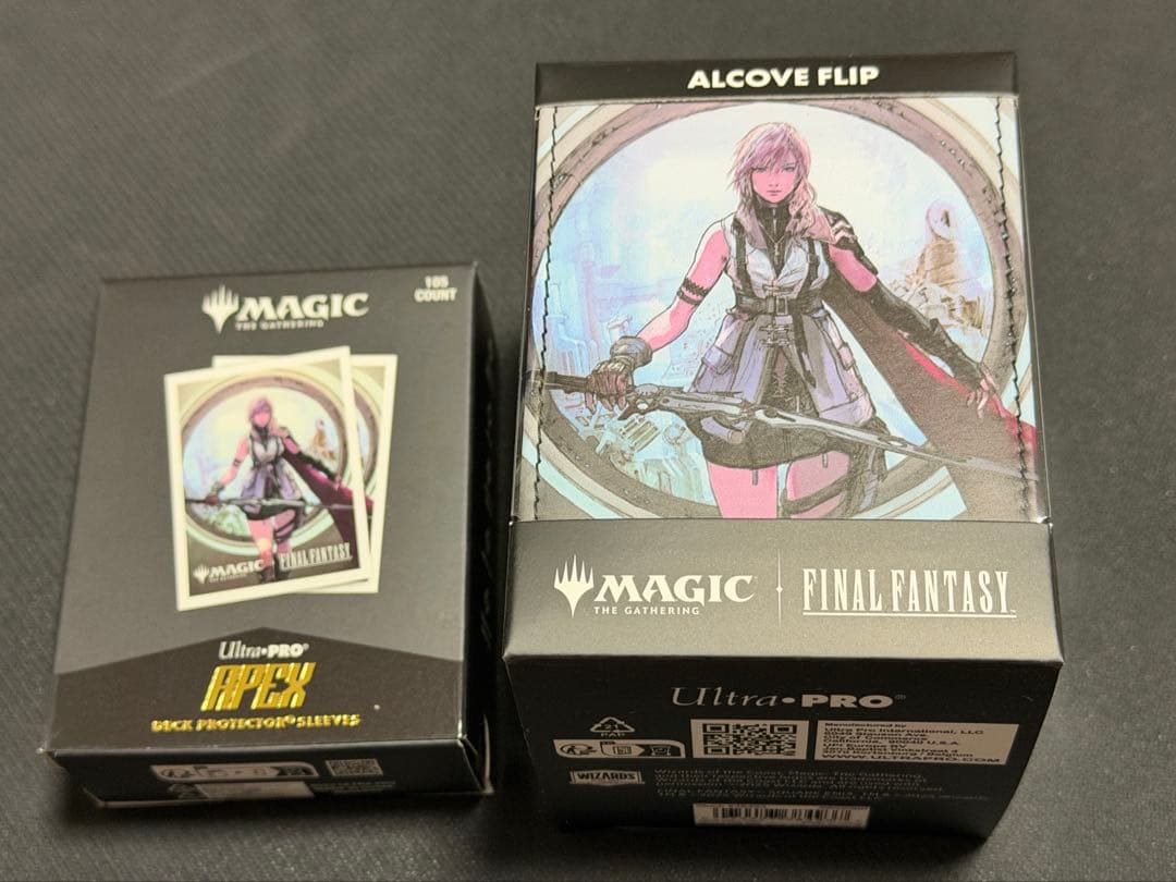 颯*太様 【新品】MTG FF UltraPro ライトニング デッキケース&ス